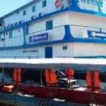 INSS usa barcos para orientar aposentados da Amazônia sobre descontos