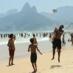 Onda de calor que atinge o Rio permanece até este sábado