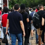 Renda baixa e racismo impedem conclusão do ensino básico, diz pesquisa