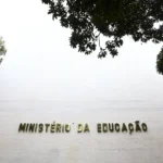 Sai lista de cursos superiores semipresenciais autorizados pelo MEC
