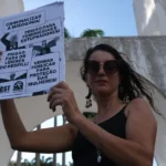 Ato nos Arcos da Lapa pede fim da violência contra mulheres e LGBTQIA+