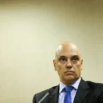 Moraes nega encontro com ex-presidente do BRB na casa de Vorcaro