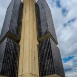 Juros no teto: Banco Central mantém Selic em 15% e prolonga asfixia do crédito