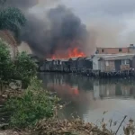 Incêndio destrói sete barracos no Dique da Vila Gilda, em Santos